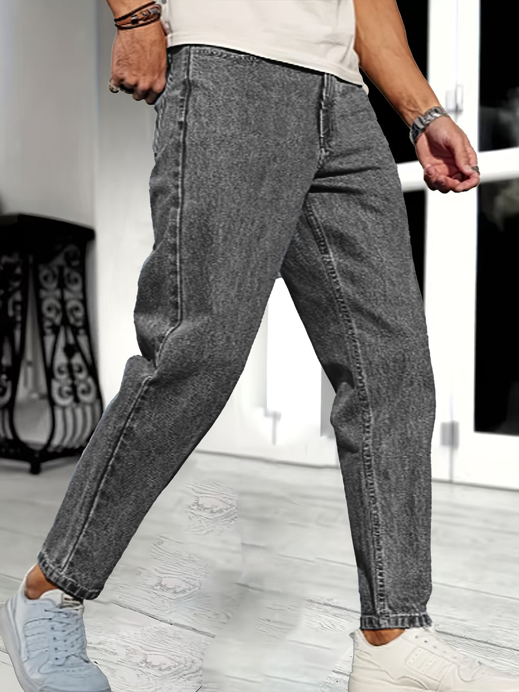 DENIM JEANS